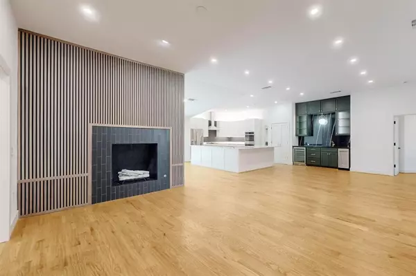 Dallas, TX 75248,15926 Windy Meadow Drive