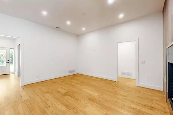 Dallas, TX 75248,15926 Windy Meadow Drive