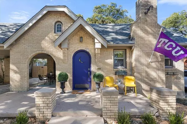 Fort Worth, TX 76109,3116 Wabash Avenue