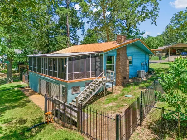 Avinger, TX 75630,263 Crestwood Loop