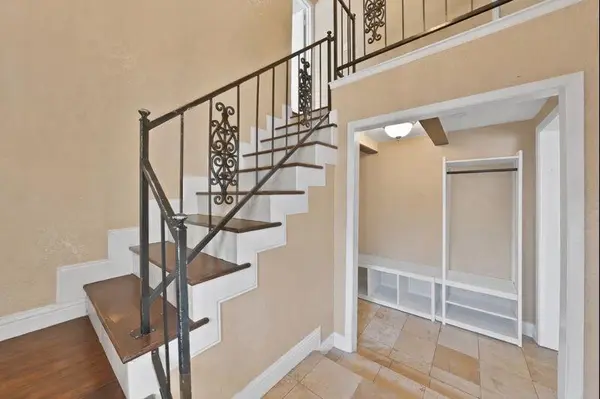 Arlington, TX 76012,1818 Burr Oak Street