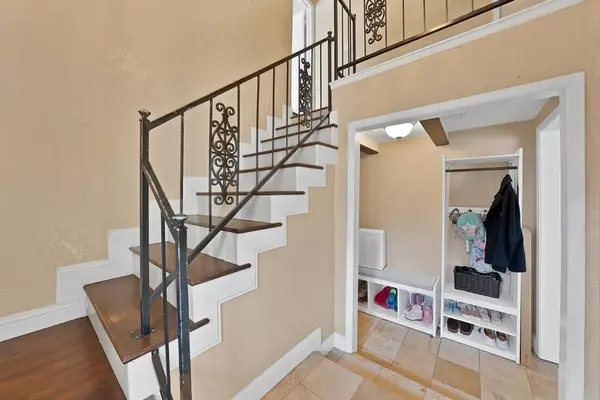 Arlington, TX 76012,1818 Burr Oak Street