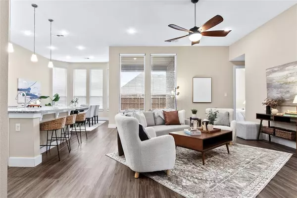 Waxahachie, TX 75165,335 Country Meadows Boulevard