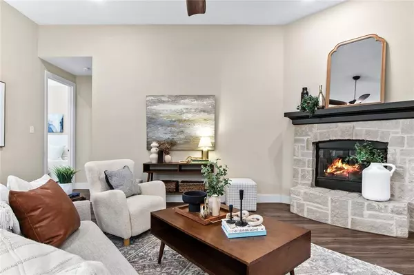 Waxahachie, TX 75165,335 Country Meadows Boulevard