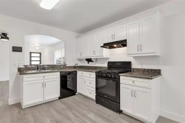 Bryan, TX 77801,1108 Cottage Grove Circle