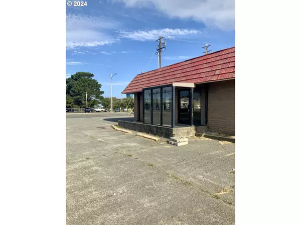 Gold Beach, OR 97444,29565 ELLENSBURG AVE