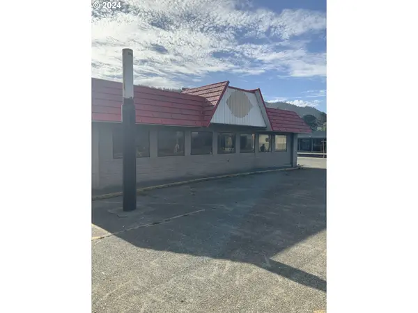 29565 ELLENSBURG AVE, Gold Beach, OR 97444