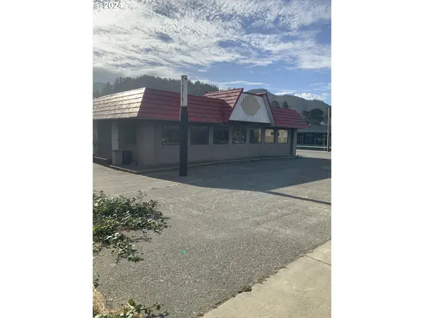 29565 ELLENSBURG AVE, Gold Beach, OR 97444