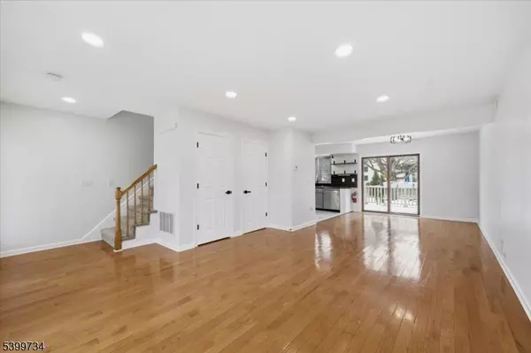 Andover Twp., NJ 07848,103 Cheyenne Rd