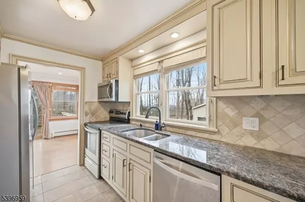 Sparta Twp., NJ 07871,19 Windy Bush Ln