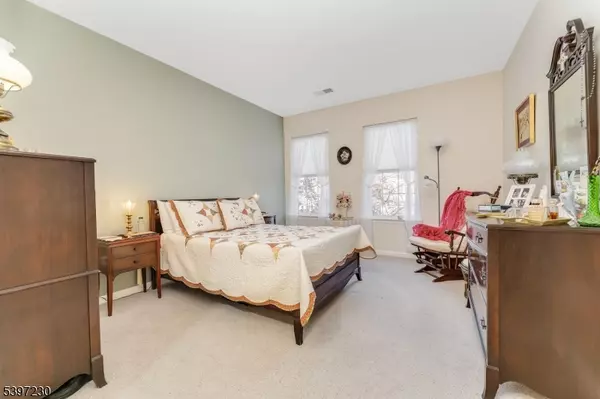 White Twp., NJ 07823,5019 Brookfield Glen Dr