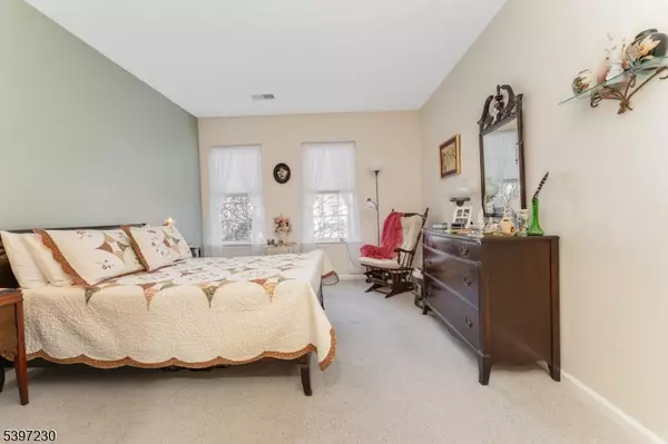 White Twp., NJ 07823,5019 Brookfield Glen Dr