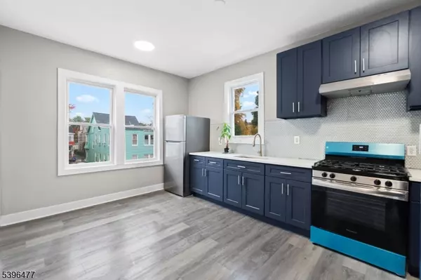 Newark City, NJ 07112,337 Leslie St