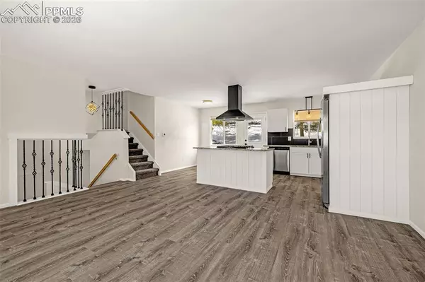 Colorado Springs, CO 80904,2415 Camelot CT