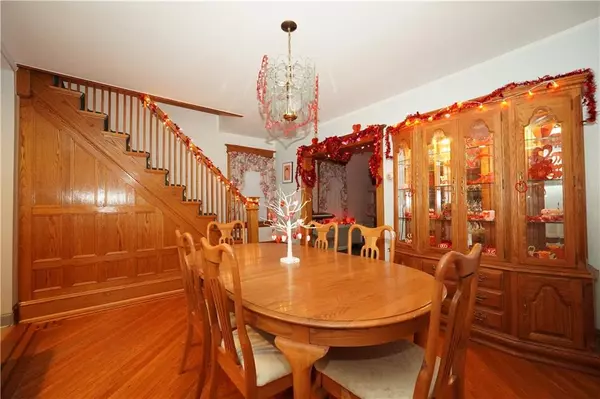 Staten Island, NY 10302,182 Lexington AVE