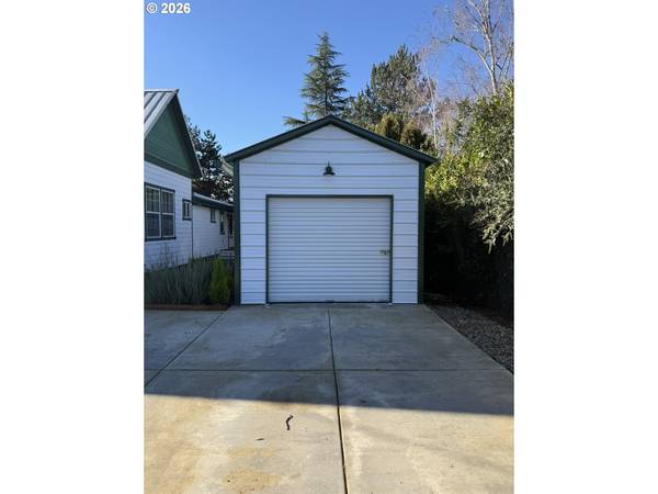 427 DATE ST, Drain, OR 97435