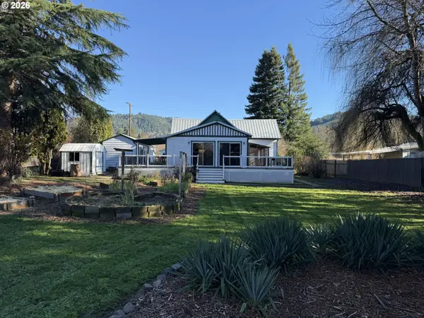 427 DATE ST, Drain, OR 97435