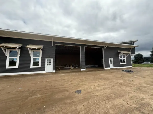 6369 N Railway, Acme Twp, MI 49690