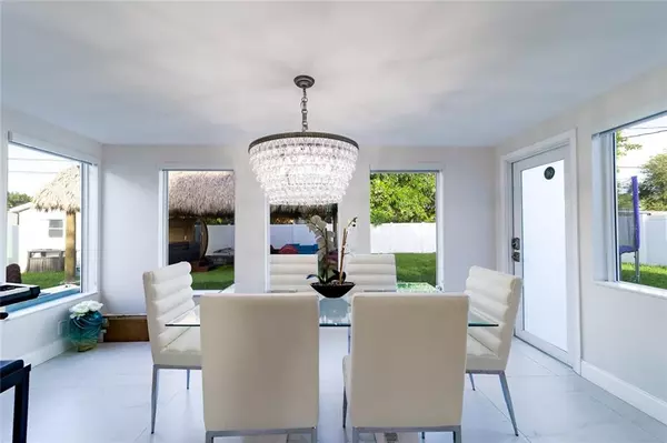 Hollywood, FL 33024,131 NW 72nd Way