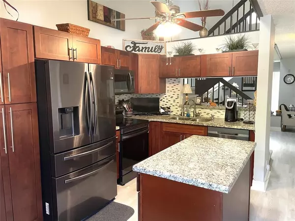 Tamarac, FL 33321,7750 NW 79th Ave #H4