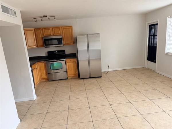 4051 NE 13TH AV #52-3, Oakland Park, FL 33334