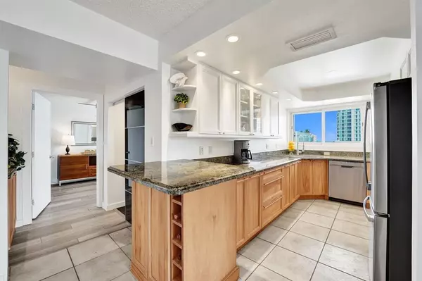 Fort Lauderdale, FL 33304,524 Orton Ave #702