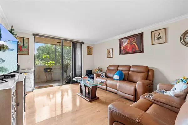 North Lauderdale, FL 33068,1830 N Lauderdale Ave #4207