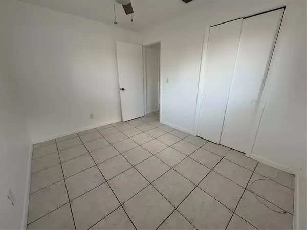 Cooper City, FL 33328,9421 SW 52nd