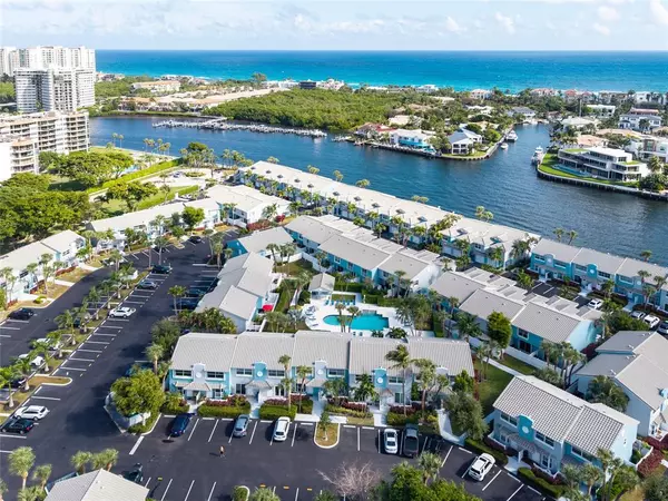 Boca Raton, FL 33487,998 E Jeffery St