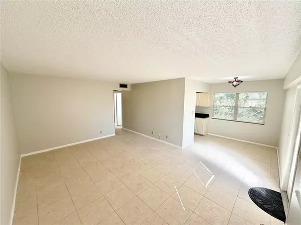 Boca Raton, FL 33434,84 Mansfield B #84