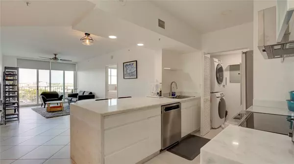 Fort Lauderdale, FL 33308,3020 NE 32nd Ave #906