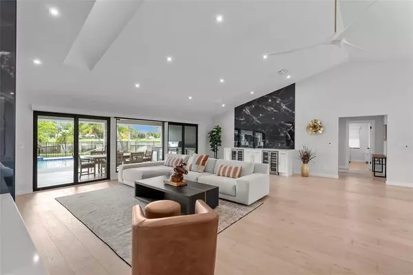 Palm Beach Gardens, FL 33412,8611 Gullane Ct