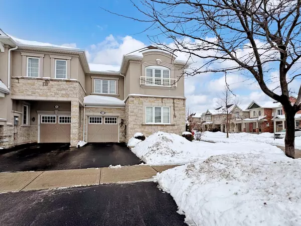 Aurora, ON L4G 0T2,89 Hutt CRES