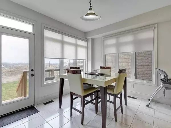 New Tecumseth, ON L9R 0T2,4 Parker LN