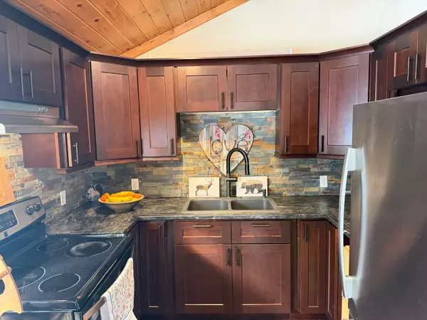 Severn, ON L0K 2C0,12988 County 16 RR#2 RD