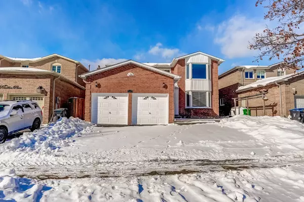 1527 Princelea PL, Mississauga, ON L5M 3N9