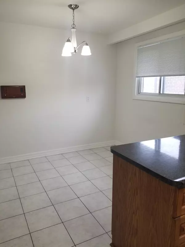 Toronto W05, ON M9L 2H8,38 Milady RD