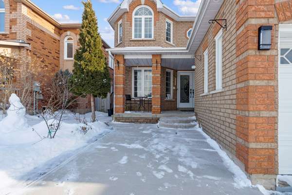 Brampton, ON L6Y 5E4,49 Sterritt DR