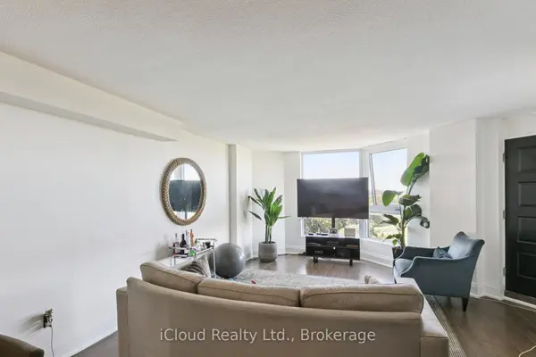 238 Albion RD #1108, Toronto W10, ON M9W 6A7