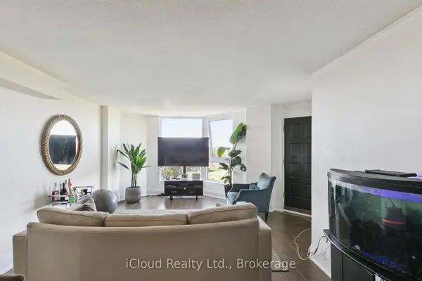 238 Albion RD #1108, Toronto W10, ON M9W 6A7