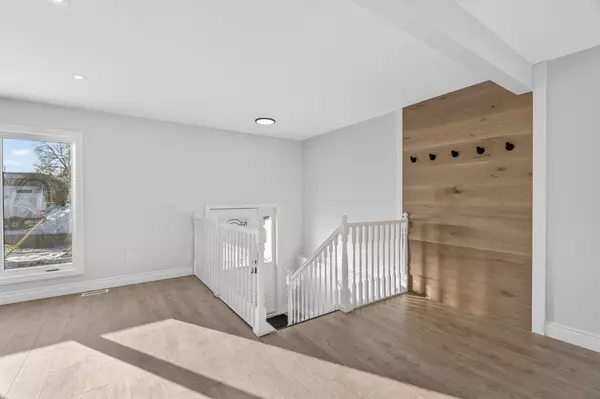 Belleville, ON K8N 3Z9,91 Stanley ST