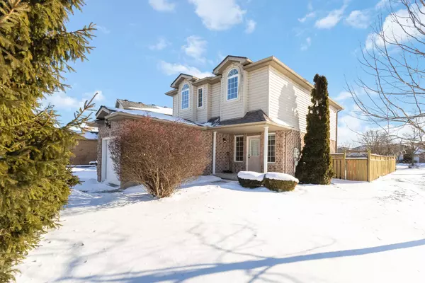 London East, ON N5Y 5T8,634 Ridgeview DR