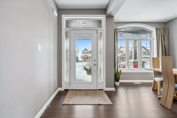 276 Dewdrop CRES, Waterloo, ON N2V 0B1