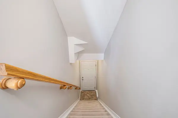 Barrhaven, ON K2J 1S3,3391 Cambrian RD