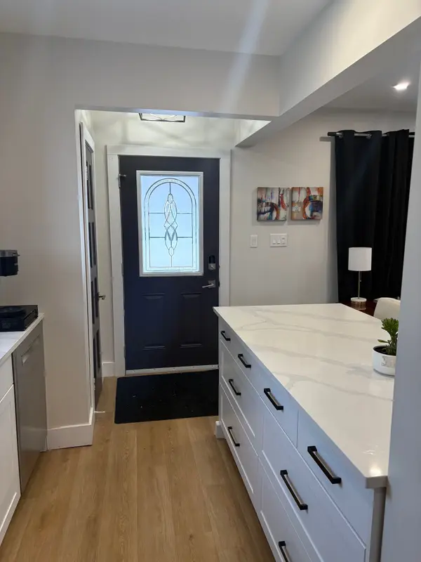 Stratford, ON N5A 6C3,16 Coriano ST