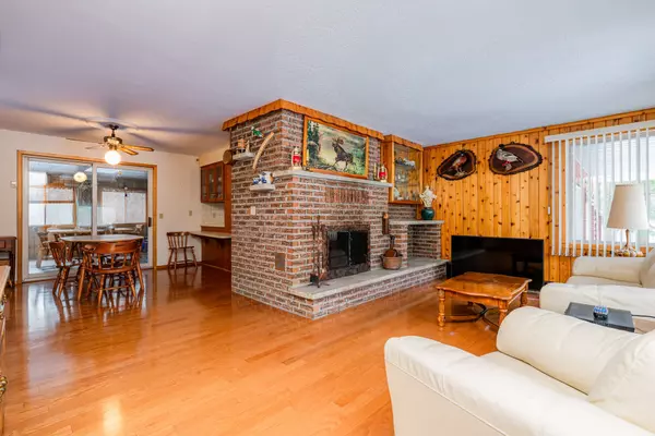 Fort Erie, ON L0S 1N0,770 Mathews RD N