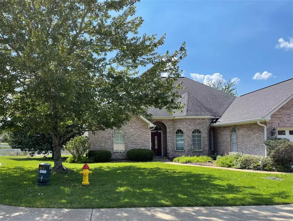 Shreveport, LA 71118,2027 Meadow Bend