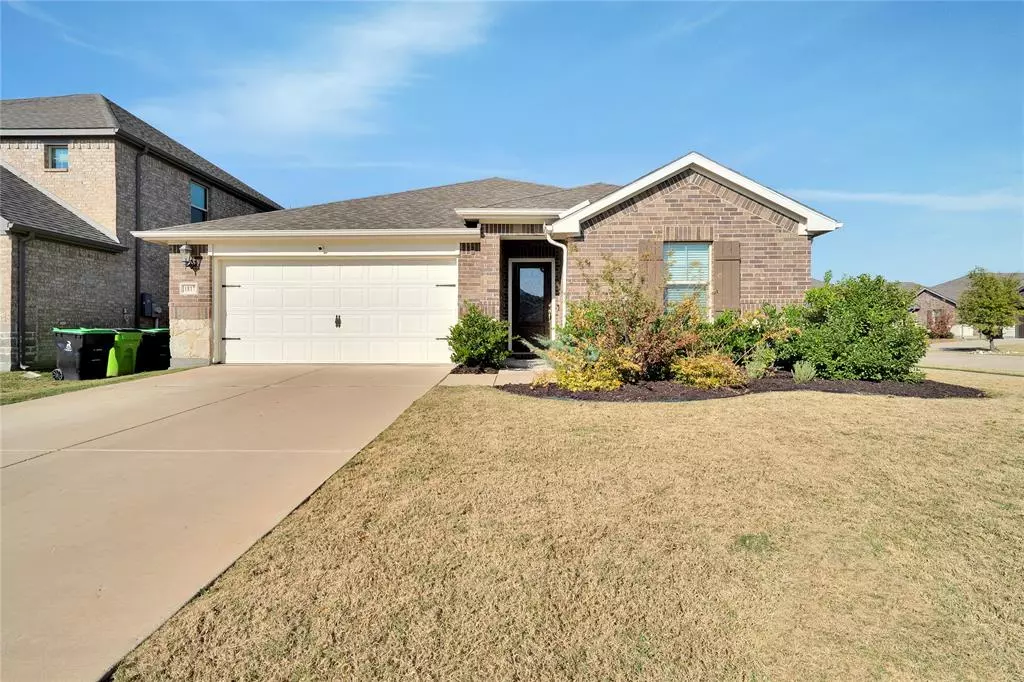 Aubrey, TX 76227,1817 Berry Ridge Trail