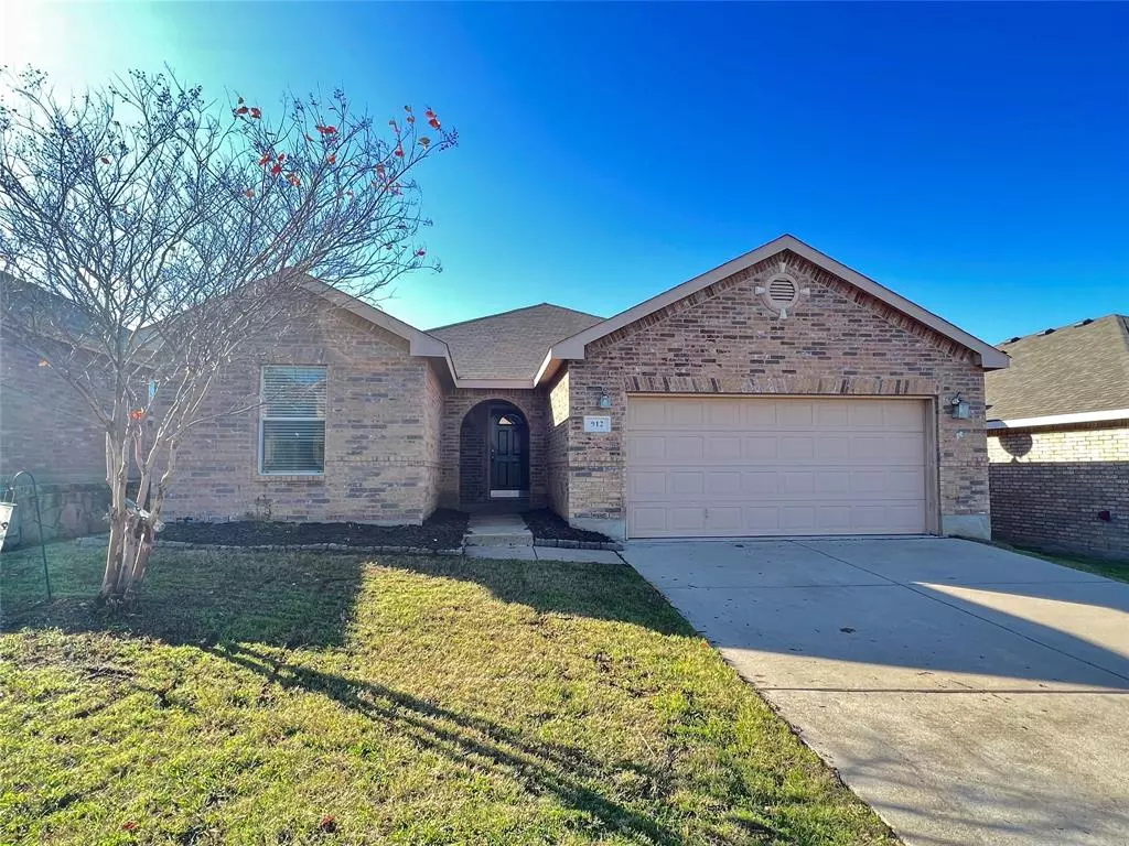 Fort Worth, TX 76120,912 Bee Creek Lane