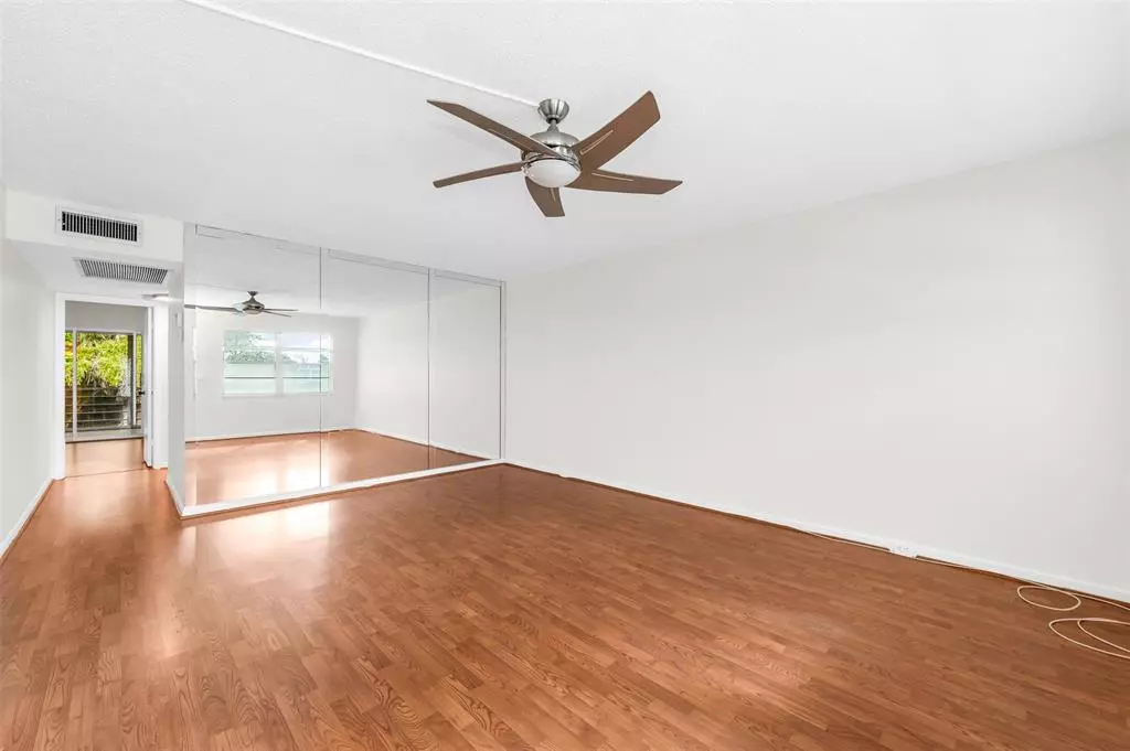 Deerfield Beach, FL 33442,2069 Oakridge F #2069